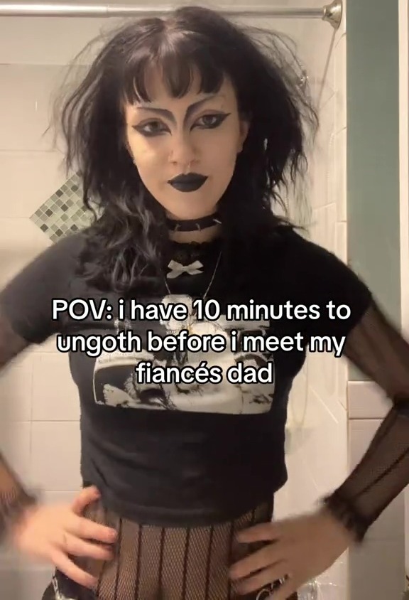 A woman has taken to TiKTok to show how she "un-goths" in 10 minutes flat