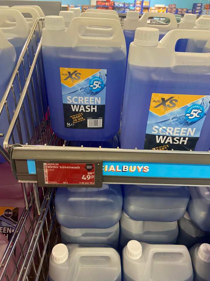 Bargain hunters were stunned when they spotted Auto XS Screen Wash for sale