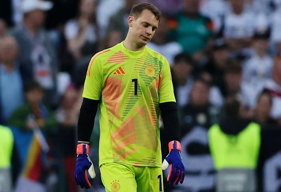 Manuel Neuer made a bad error for Germany against Greece