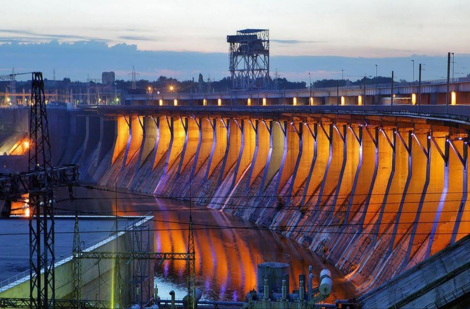 The Dnipro hydro-electric power plant sits on a bridge in Zaporizhzhia