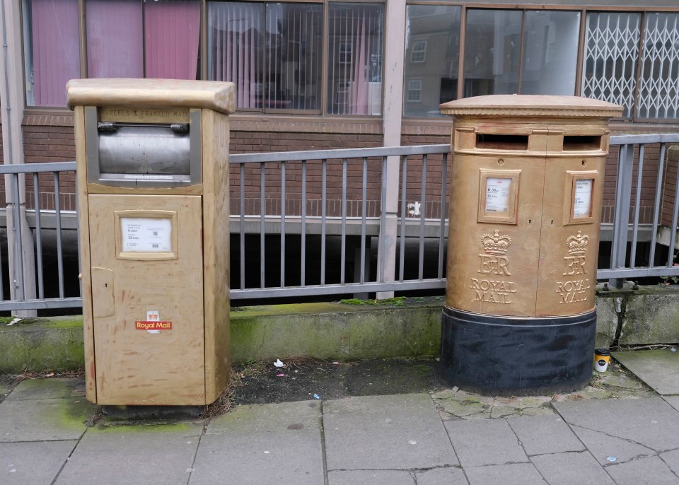 One of the postboxes Danny Whiskin spray-painted gold