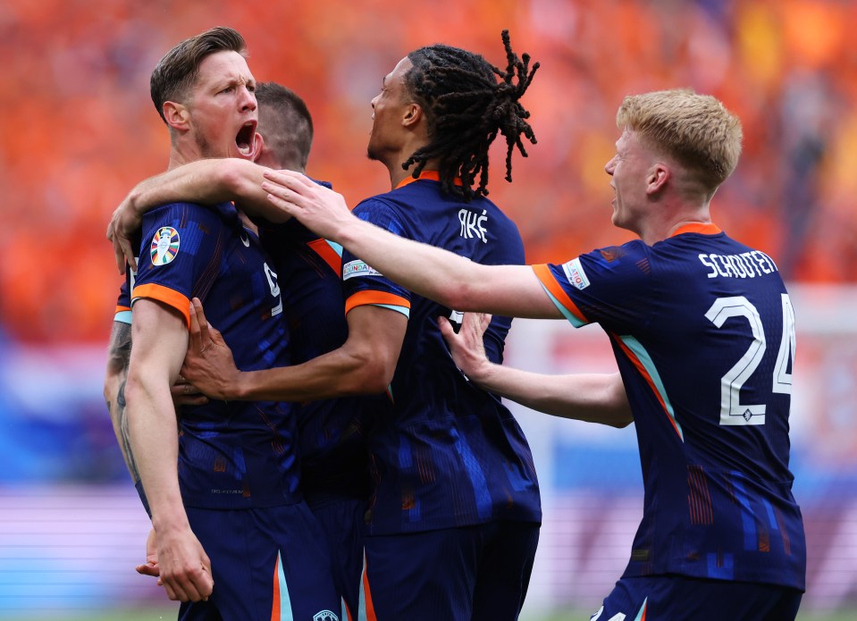 Wout Weghorst of the Netherlands celebrates