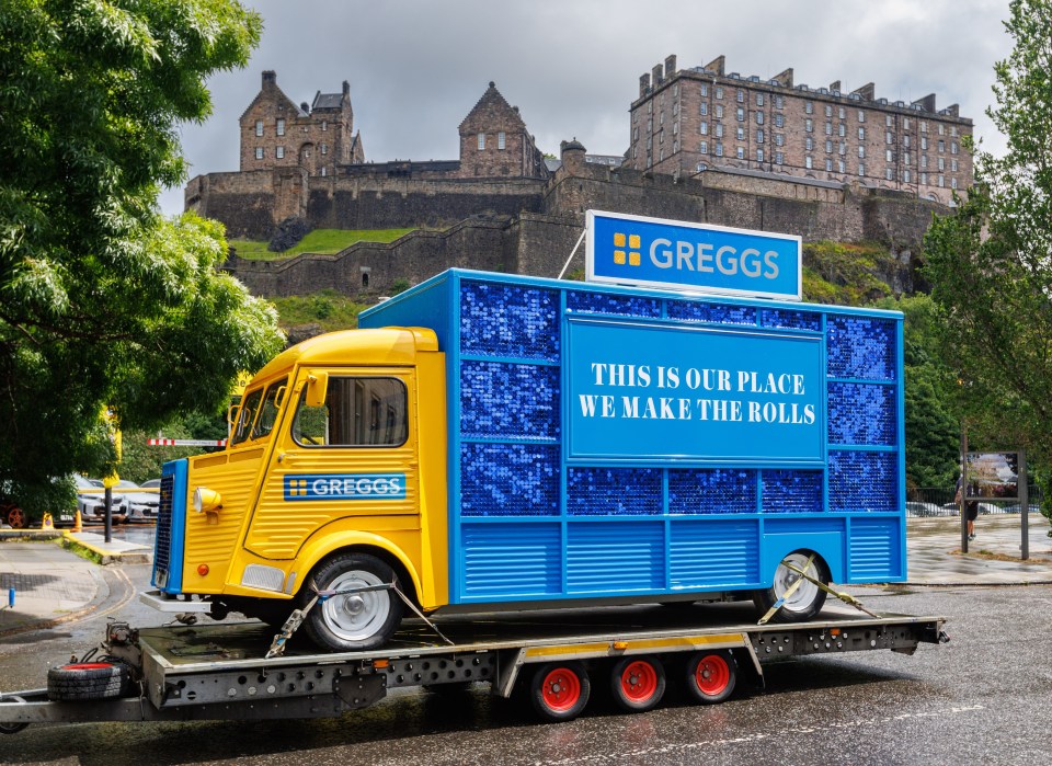 Greggs catered for the Shake It Off singer’s team backstage at Murrayfield Stadium