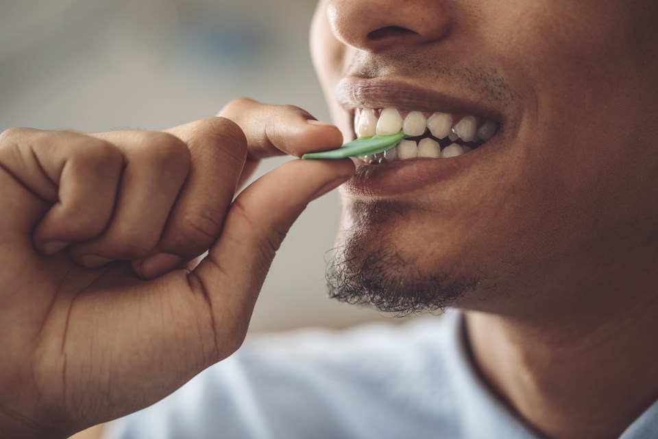 Passengers who chew gum risk feeling bloated for the rest of the flight