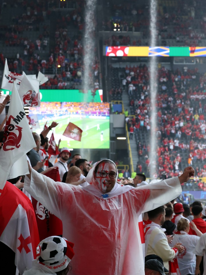 Georgia fans were drenched earlier in the tournament