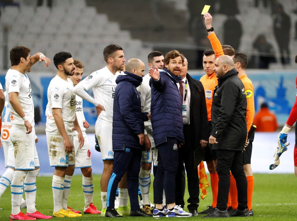 Soccer Football - Ligue 1 - Olympique de Marseille v Amiens SC - Orange Velodrome, Marseille, France - March 6, 2020 Olympique de Marseille coach Andre Villas Boas is booked by referee Francois Letexier after the match REUTERS/Eric Gaillard