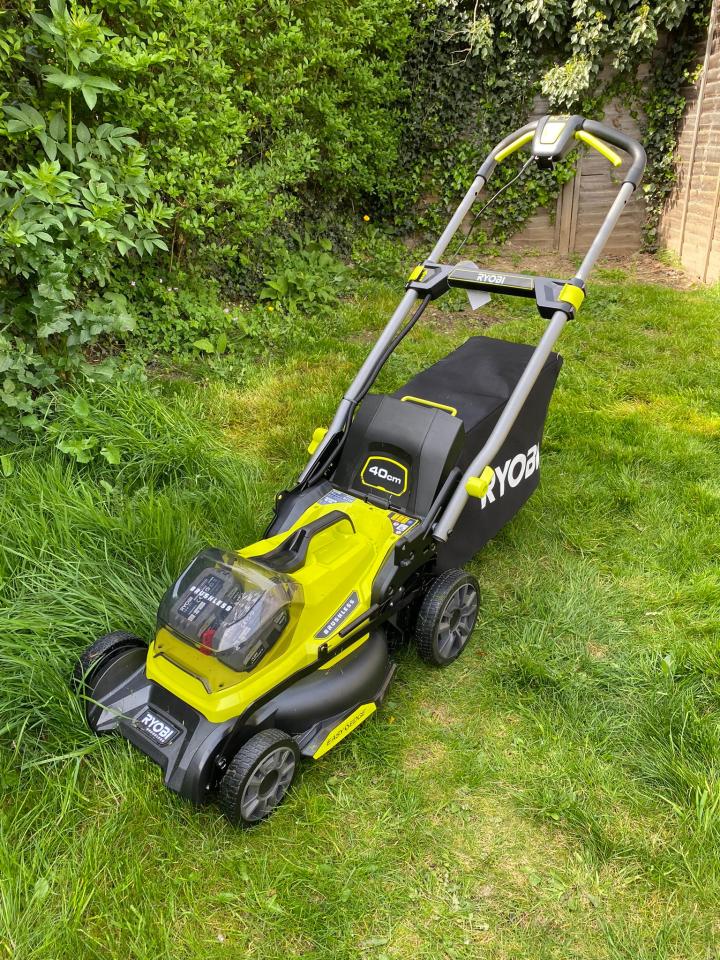 Ryobi 18V ONE+ Cordless Brushless 40cm