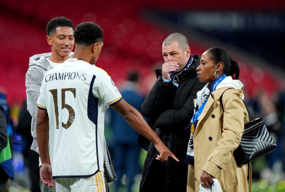 Jude Bellingham speaking to his parents and brother after winning the Champions League