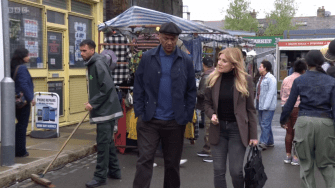 George (Colin Salmon) and Cindy (Michelle Collins) had a heartfelt conversation after their daughter was mugged