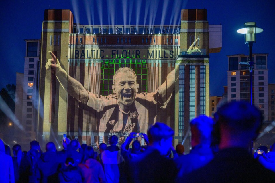 Newcastle fans were treated to a 3D display at the Baltic Flour Mill