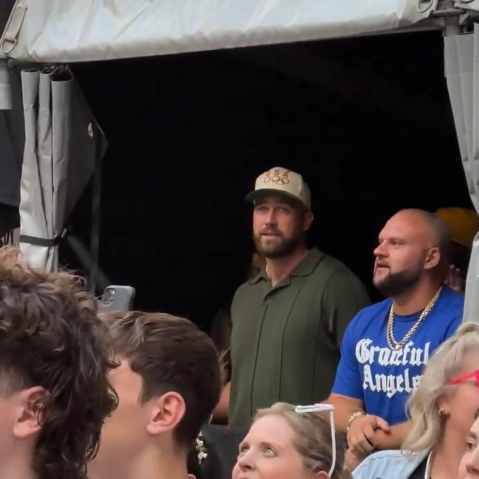 He wore a green shirt and an array of Taylor's friendship bands as he rocked up to Wembley Stadium on Friday