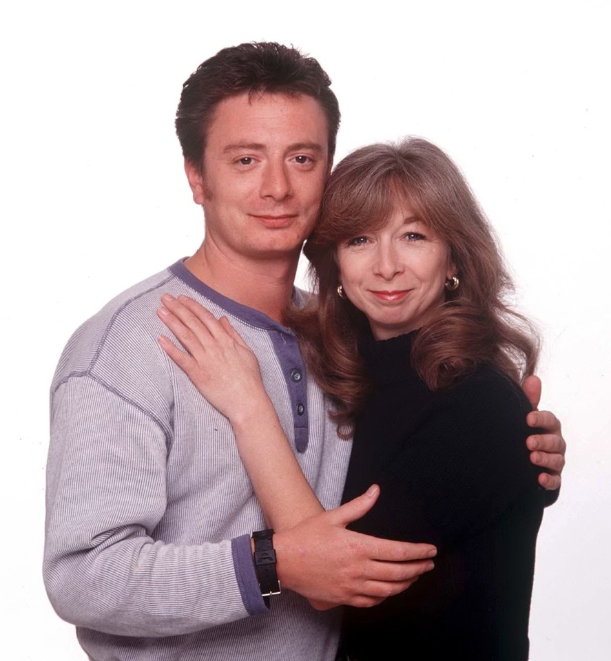 Fans are calling for the soap to bring in an obscure character linked to Martin Platt