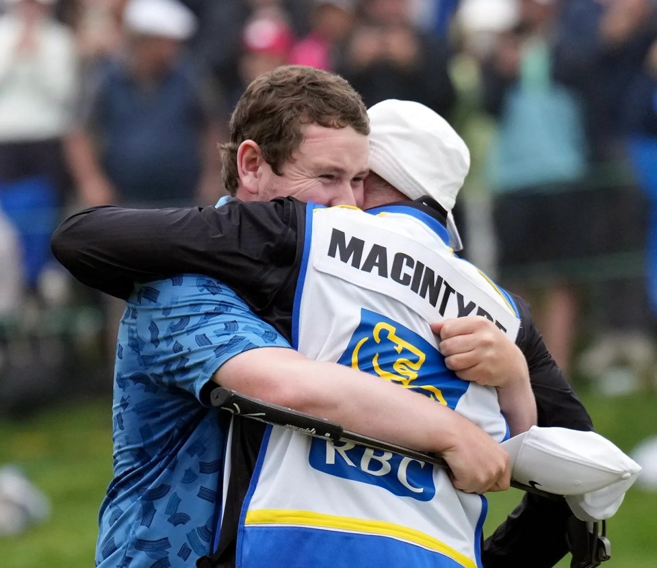 His dad filled in as an 'emergency' caddie