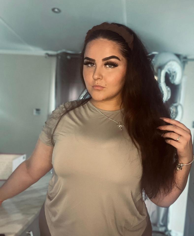 Gypsy wife Chantelle Devonshire, 23, revealed what life is really like living as a traveller and insists she shouldn't be judged