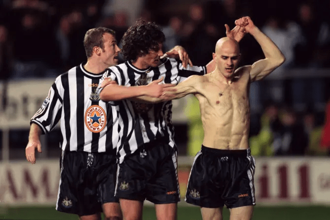 Temuri Ketsbaia produced one the best-remembered goal celebrations in Premier League history