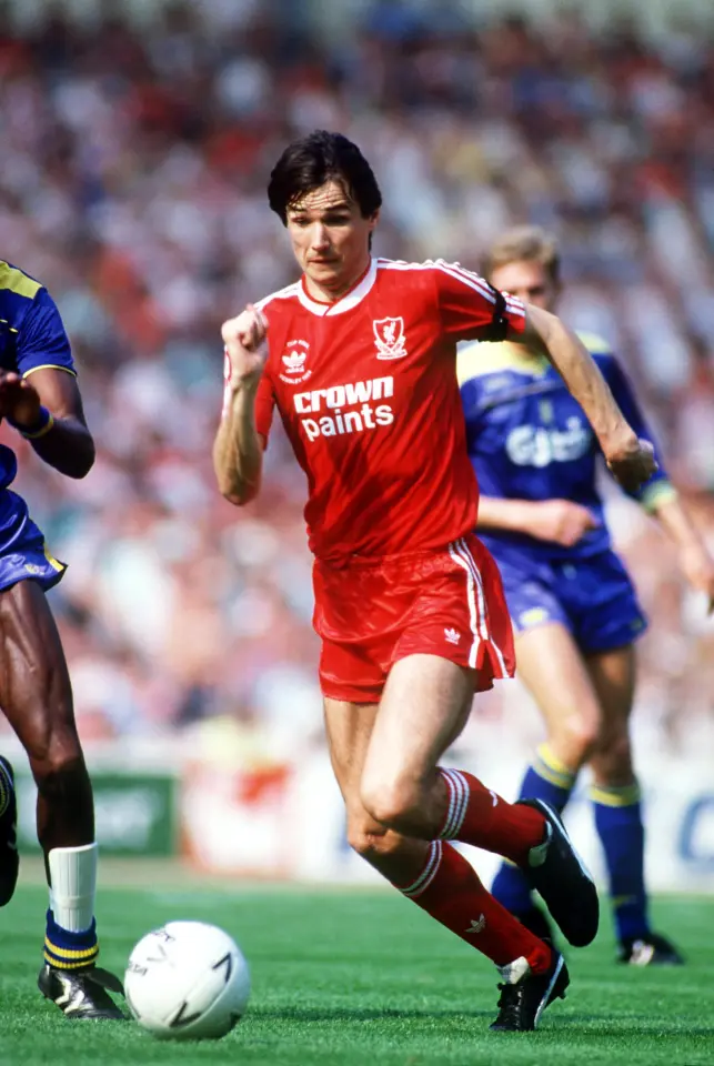 Hansen playing for Liverpool