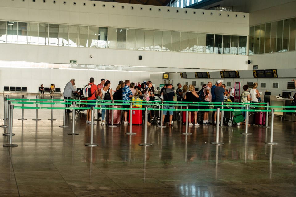 Taxi drivers are blaming the situation on several planes arriving at the same time, especially if some of them have been delayed