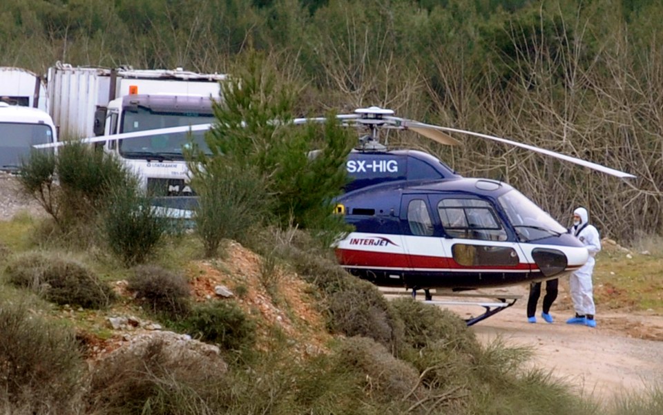 a helicopter with the letters sx-hig on the side