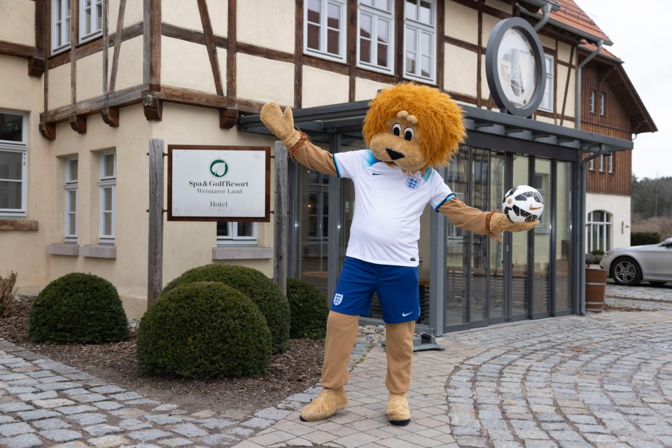 Sun mascot Harry Mane was given a tour of the facilities