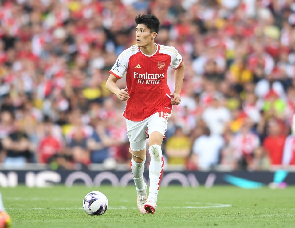 Napoli wanted to sign Arsenal ace Tomiyasu in the January transfer window