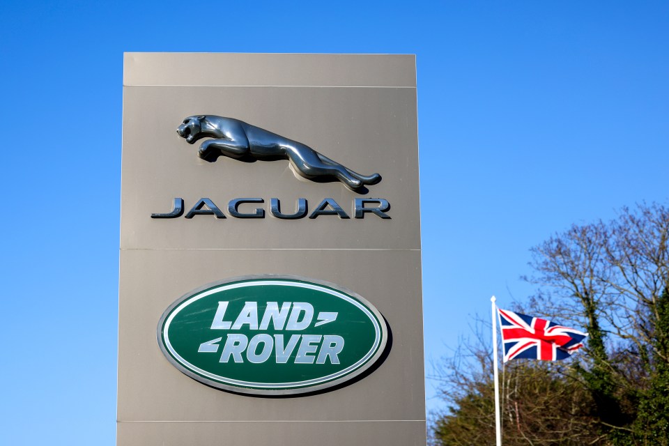 British car maker Jaguar Land Rover has joined forces with the UK police department to stop motor theft