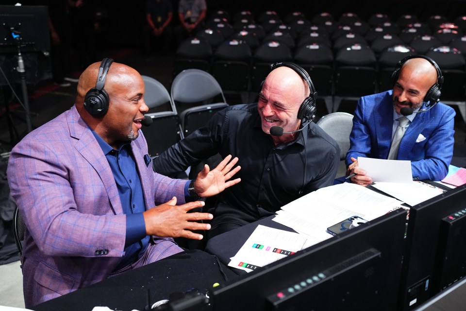 UFC commentator Daniel Cormier was among the litany of critics of Dean's delayed stoppage