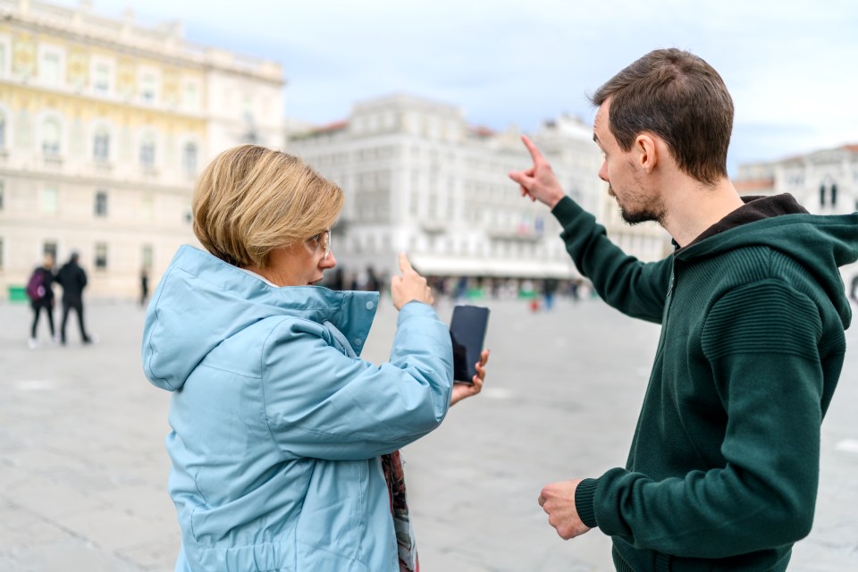 Crook asks their victim for directions