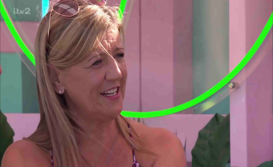 Her mum Julie even had some strong words for the former Towie star