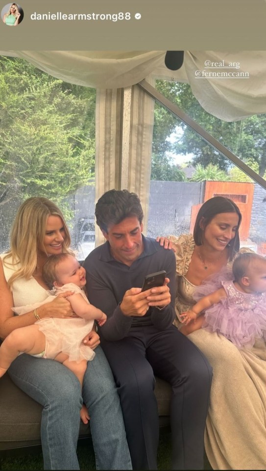 Arg sat between his former co-stars Danielle Armstrong, left, and Ferne