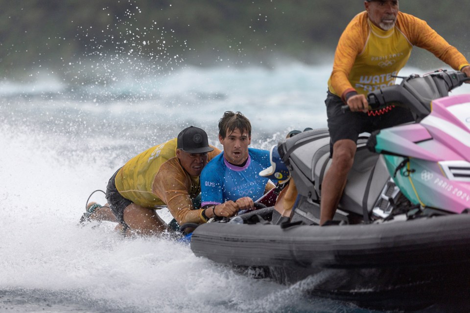 Robinson was rescued by a jetski and then recovered to win his heat