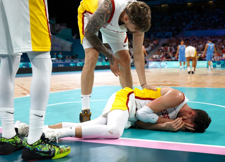 Rudy Fernandez went down in agony