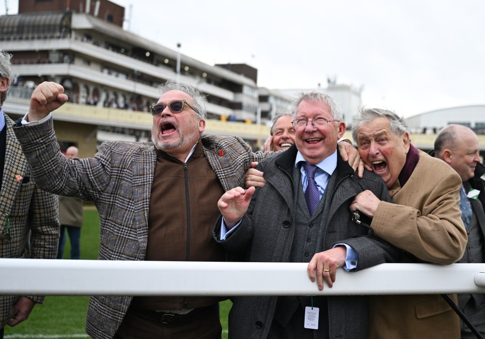 Sir Alex, middle, and friends Ged Mason, left, and John Hales, right, won the world-record bidding war