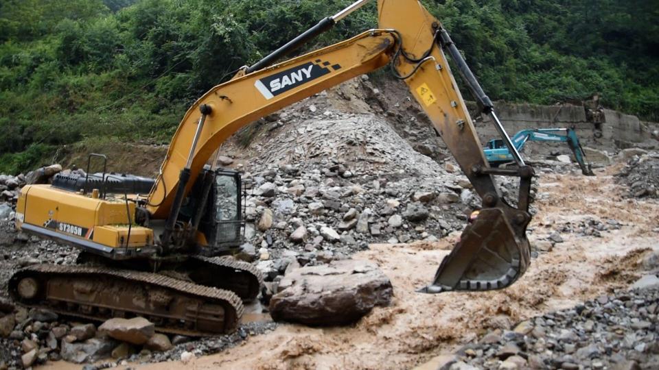 More than 30 people remain missing after flash floods struck Xinhua Village in southwest China’s Sichuan Province