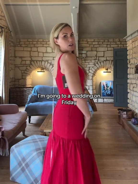 A wedding guest has left people totally stunned after showing off her red frock