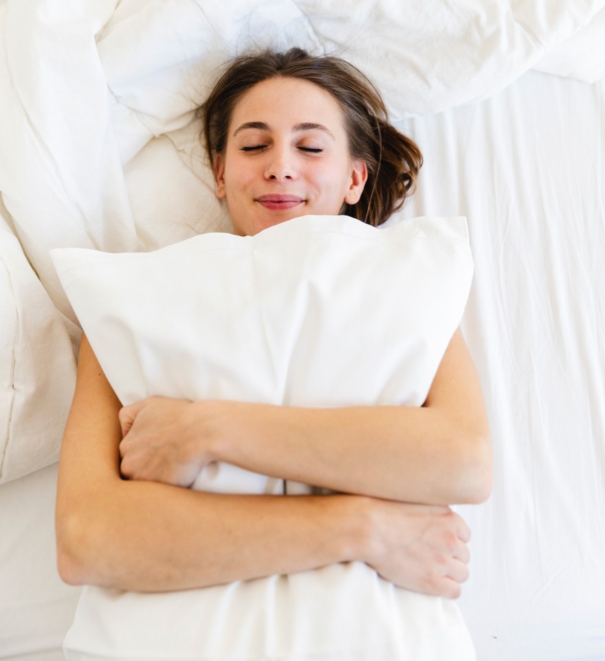 Switching your pillowcase regularly protects eyes and skin from harmful bacteria