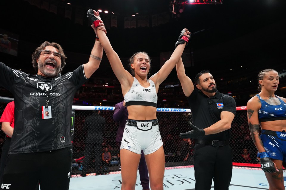 Victory over Mariya Agapova stretched Luana Santos' UFC record to a perfect 3-0