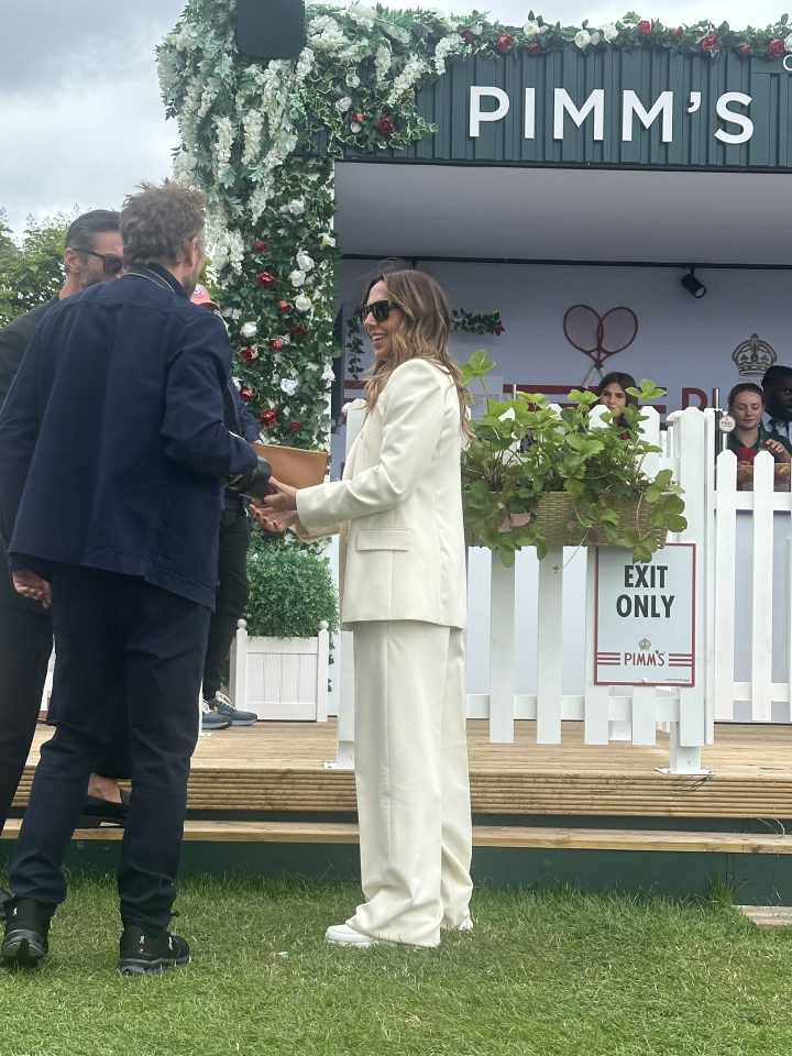 The singer wore an oversized suit as she hung out on Murray Mount