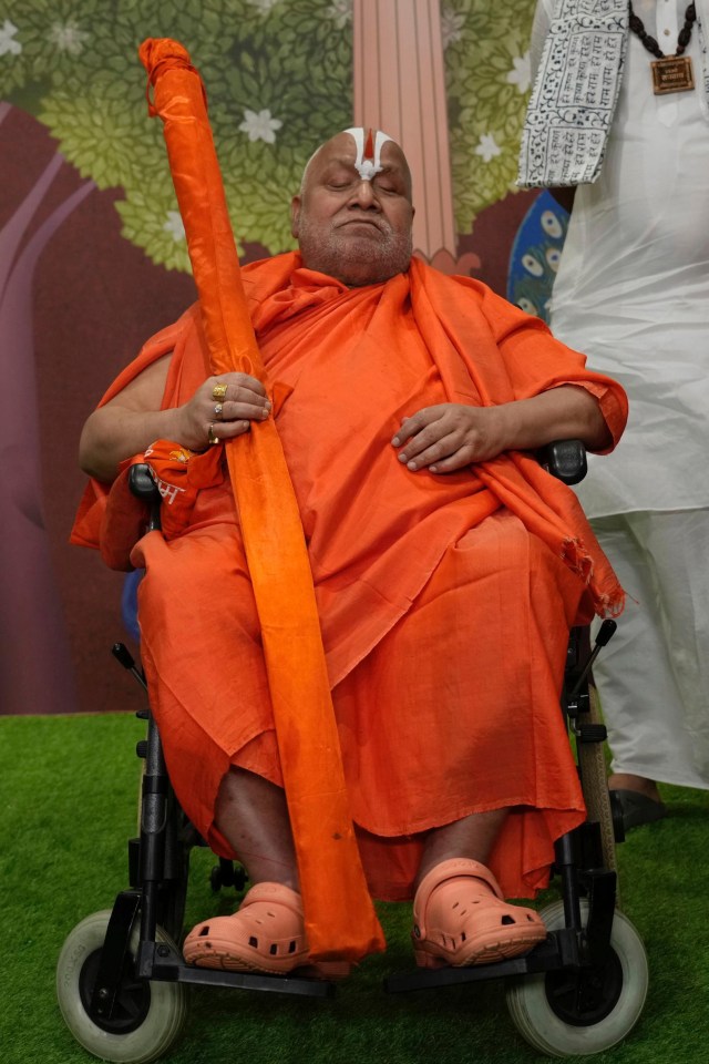 Indian Hindu spiritual leader Jagat Guru Rambhadracharya at the ceremony