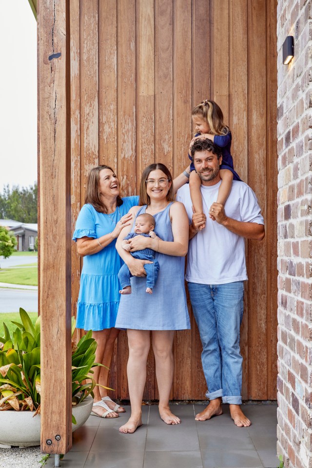 The whole family together after brave Michelle gave her daughter her uterus