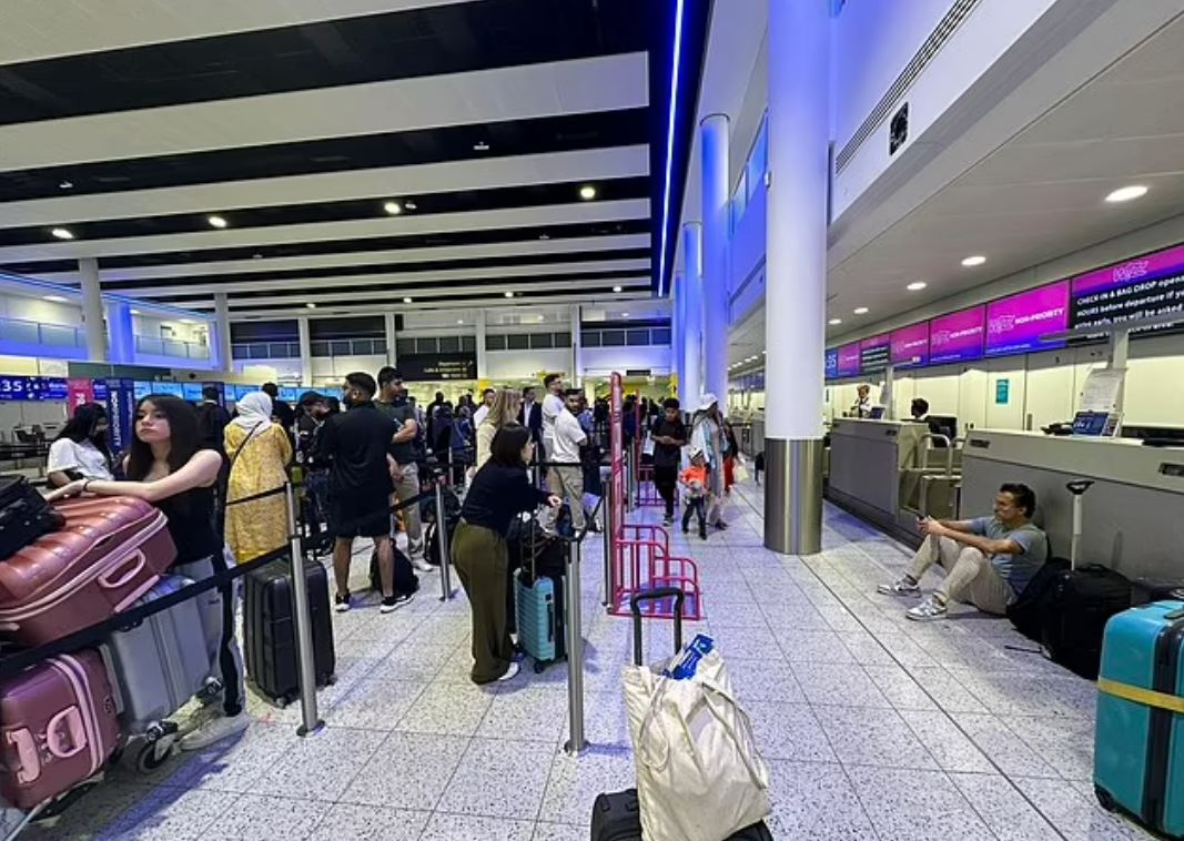 The airport reported it was affected by the IT outage this morning