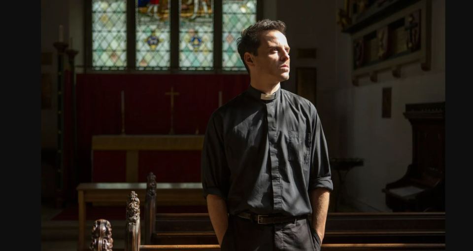 Andrew Scott became our beloved 'hot priest' in Fleabag