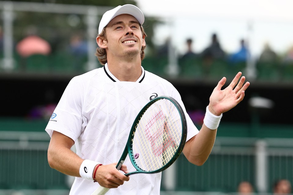 Alex De Minaur is a professional tennis player himself