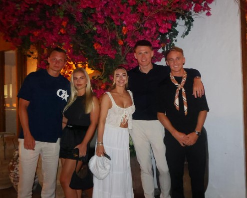 Cam and McTominay with friends on a night out