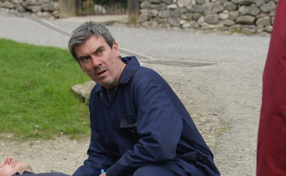 Cain Dingle actor Jeff Hordley is training for an epic stunt