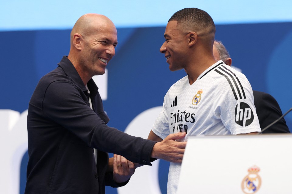 Real Madrid legend Zinedine Zidane joined Mbappe on stage