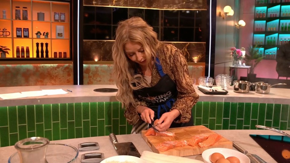 Fans were waiting to vomit at the thought of her hair in the salmon