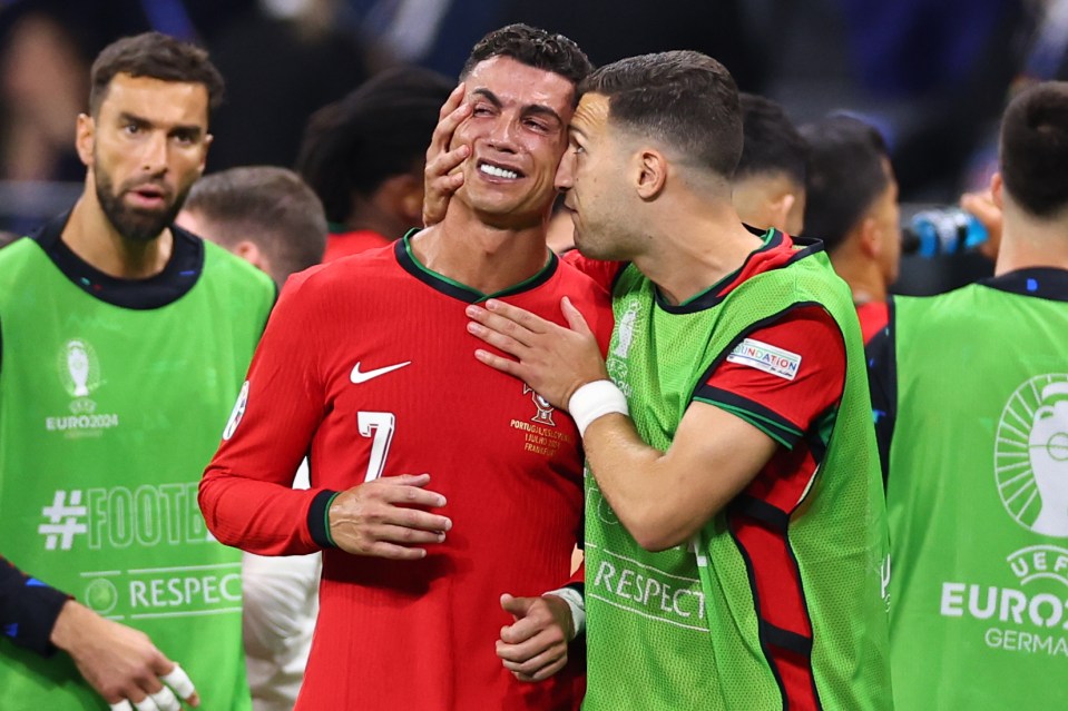 CR7 burst into tears