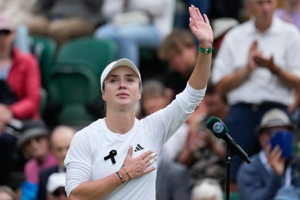 Svitolina received an amazing reception from the No2 Court crowd