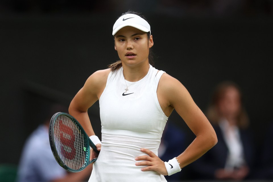 The former US Open champion struggled  in her Wimbledon fourth round clash