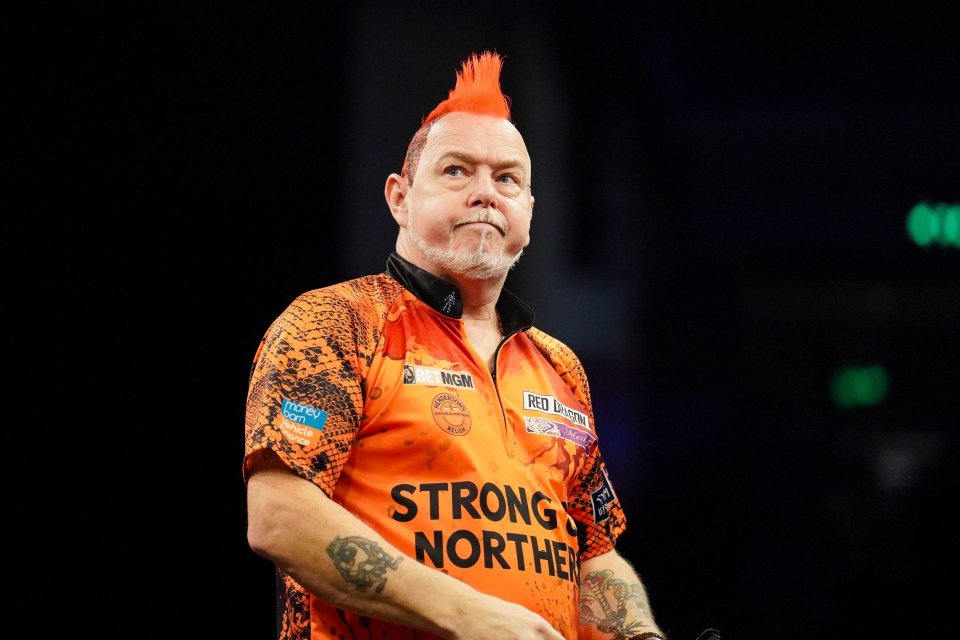 He claimed Peter Wright tried to 'give me s***'